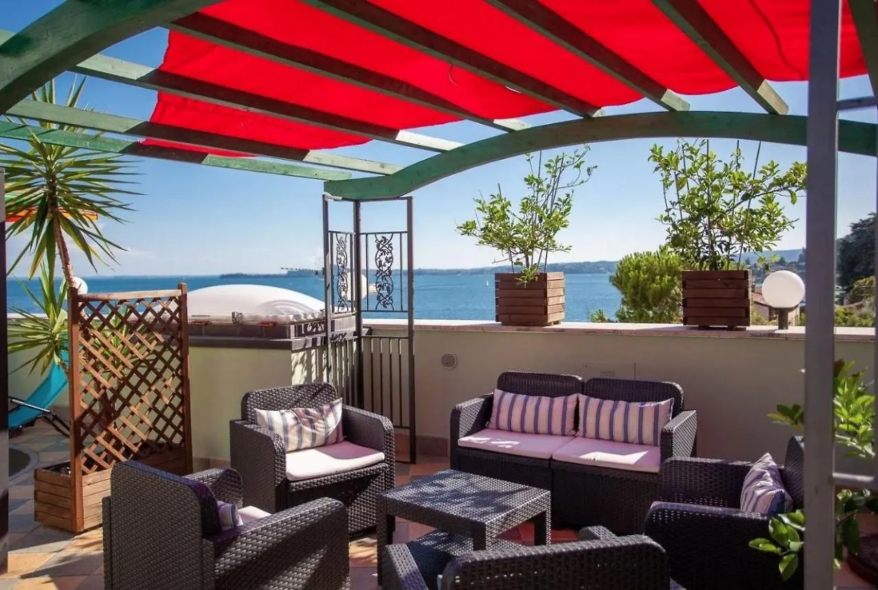 Gardasol Romantic 1 Vista Lago Toscolano Maderno 0*,  Ιταλία